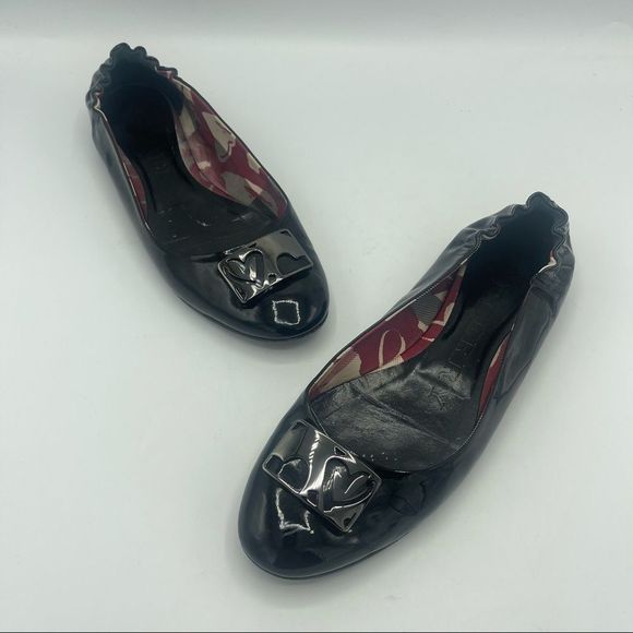 Burberry Black Womens Flats - Picture 1 of 8
